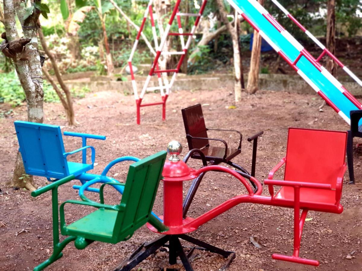 Amritham Holidays Homestay Trivandrum Thiruvananthapuram Extérieur photo